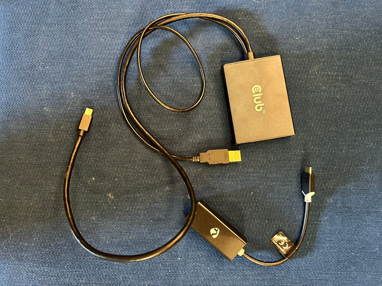 Club 3D DisplayPort naar DVI adapter, Ophalen of Verzenden, Zo goed als nieuw