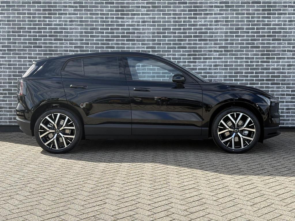 Volvo EX30 P5 Long Range Plus Black Edition Europa 69 kWh |, Auto's, Volvo, Automaat, Achterwielaandrijving, Gebruikt, Leder en Stof