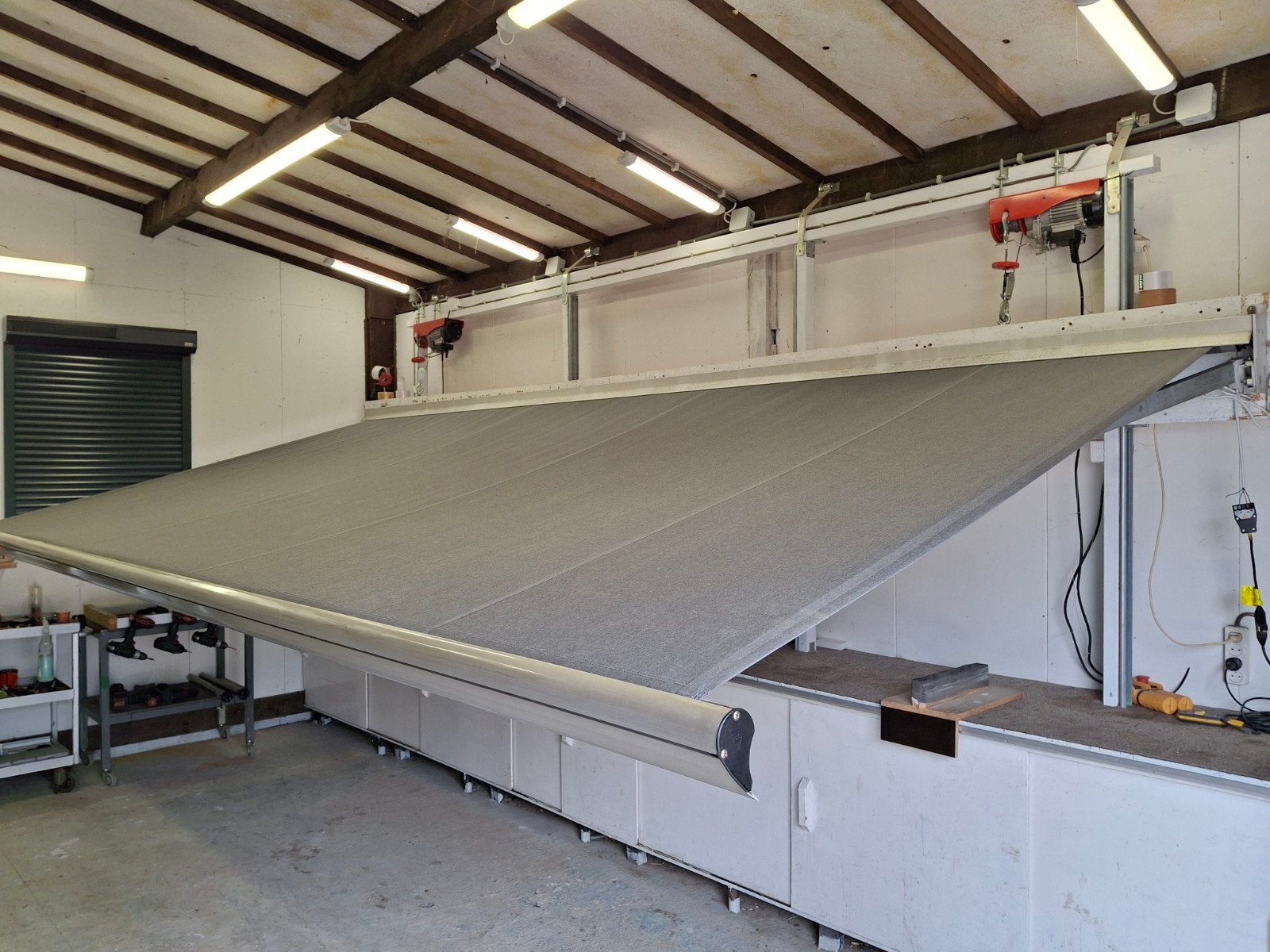 Zonnescherm 5 meter elektrisch, Ophalen, Gebruikt, Elektrisch, 150 tot 300 cm