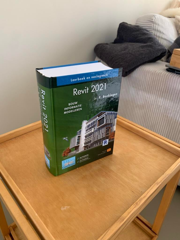 Revit 2021 Boek - Nieuwstaat, Boeken, Ophalen of Verzenden, Beta, Nieuw, HBO