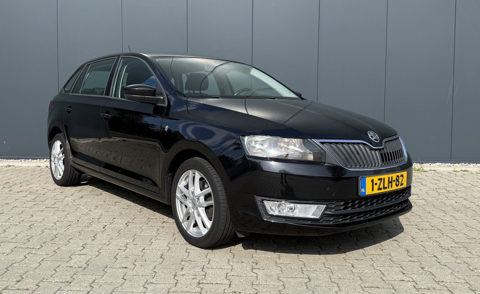 Skoda Rapid Spaceback 1.2 TSI Greentech Ambition Businesslin, Auto's, Voorwielaandrijving, Euro 5, Stof, Gebruikt