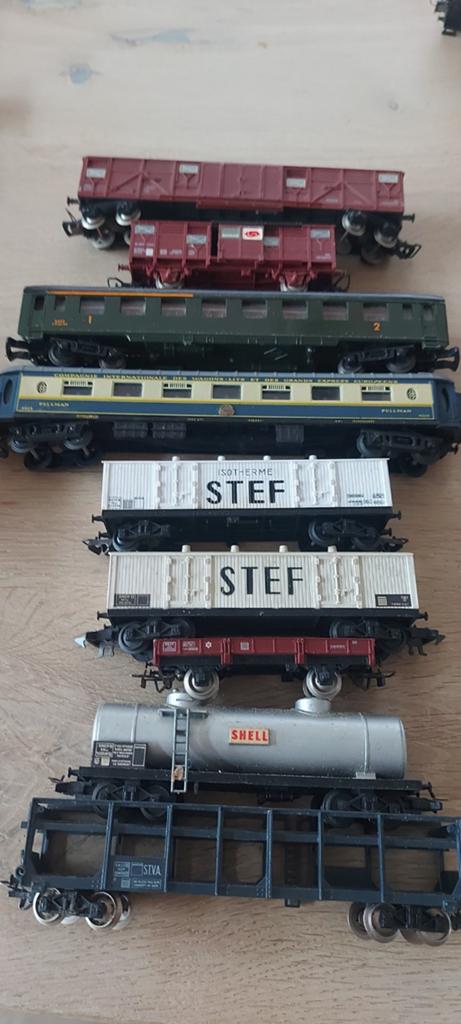 7 Jouef goederenwagens met 2 personenrijtuigen CIWl+ rest, Gelijkstroom, Wagon, Zo goed als nieuw, Piko