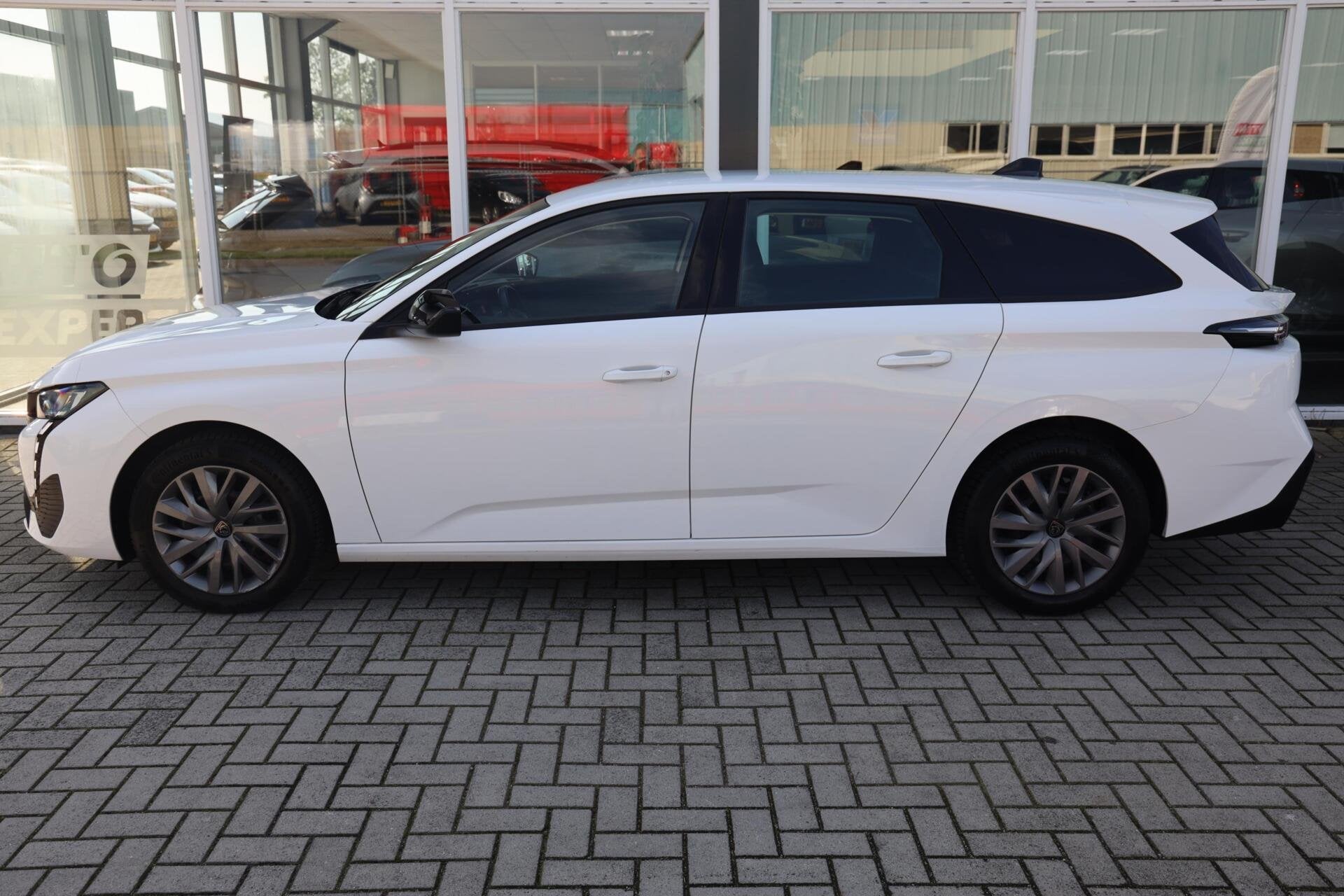 Peugeot 308 SW 1.2 PureTech Active Pack Business|Trekhaak|Ca, 1199 cc, Met garantie (alle), Wit, Origineel Nederlands