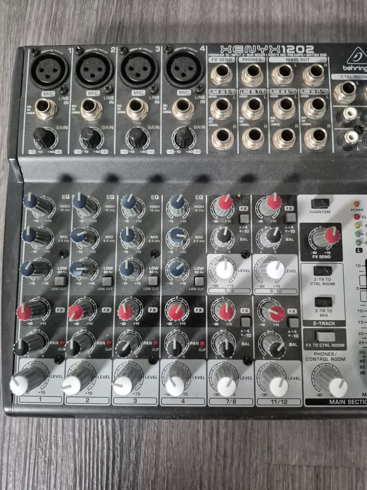 Behringer Xenyx 1202 mengpaneel. Moet nagekeken worden, Ophalen of Verzenden, Gebruikt