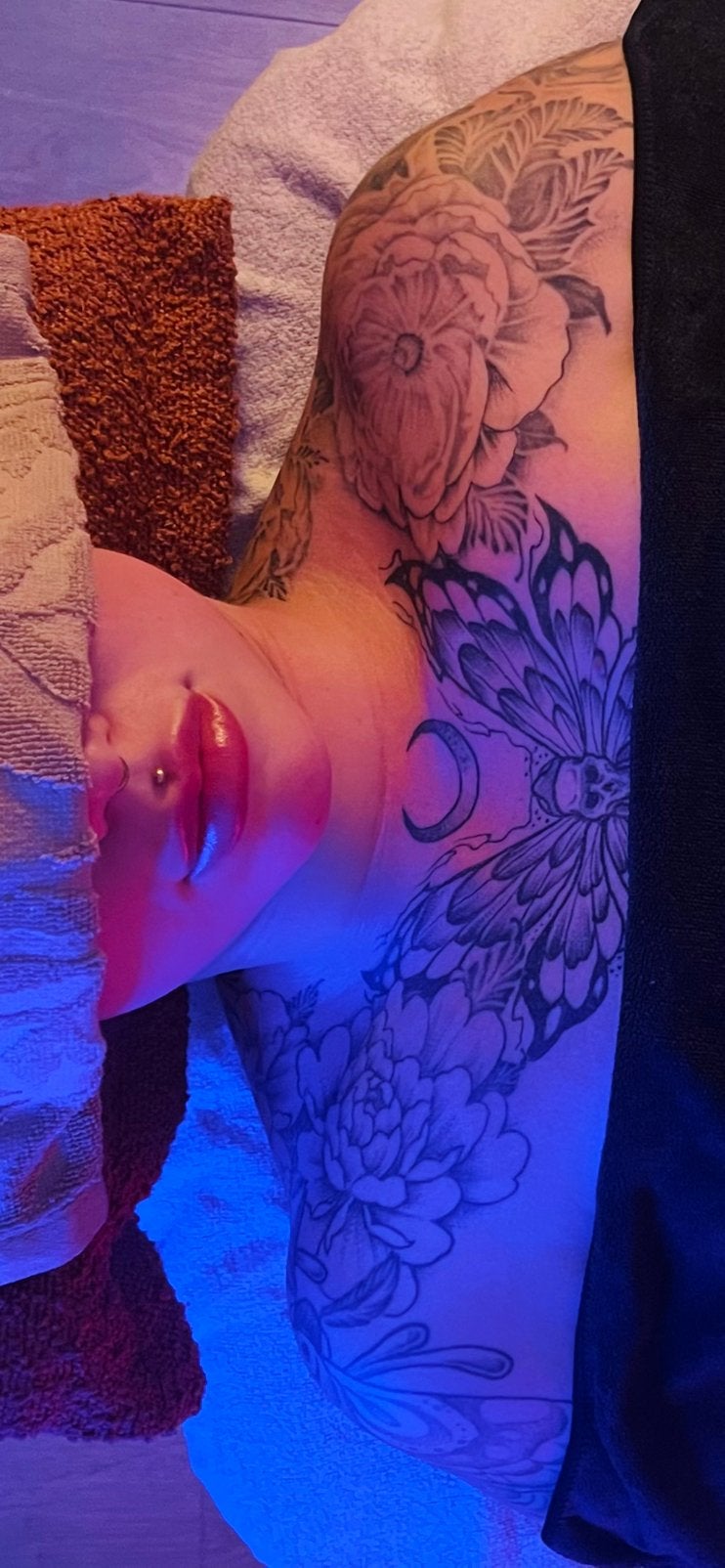 Relaxing and deep tissue Massage 💆‍♂️ 💆‍♀️, Diensten en Vakmensen, Welzijn | Masseurs en Massagesalons, Ontspanningsmassage