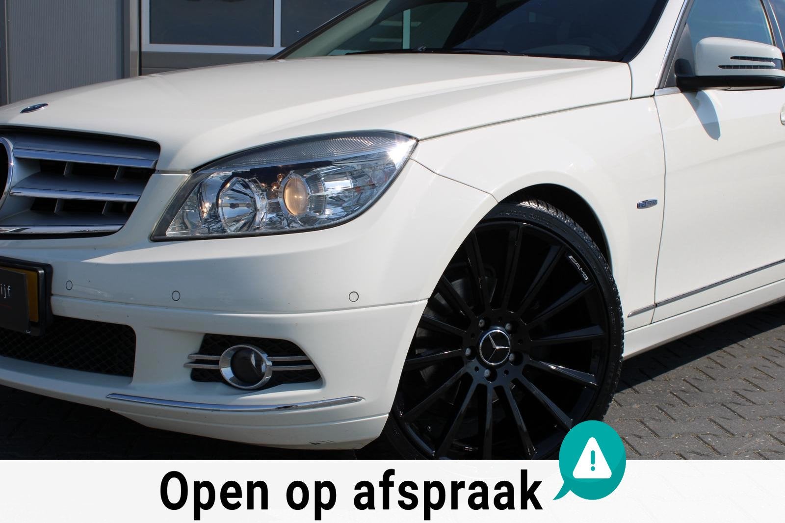 Mercedes-Benz C-klasse Estate 180 CGI Avantgarde AUTOMAAT/19, Auto's, Euro 5, Achterwielaandrijving, Zwart, 1455 kg
