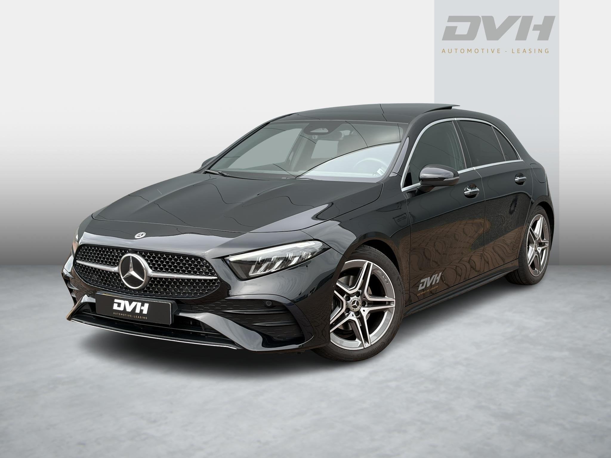 Mercedes-Benz A-klasse 180 AMG Line PANO | 360 CAMERA | CARP, Auto's, Dealer onderhouden, 136 pk, Gebruikt, 4 cilinders