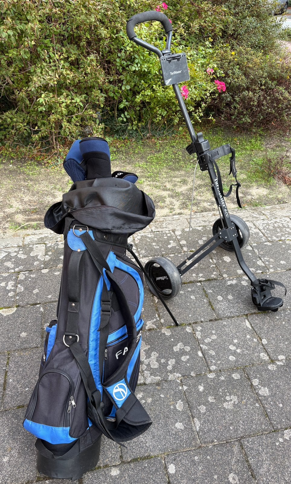 Complete linkshandige golfset met tas en karretje