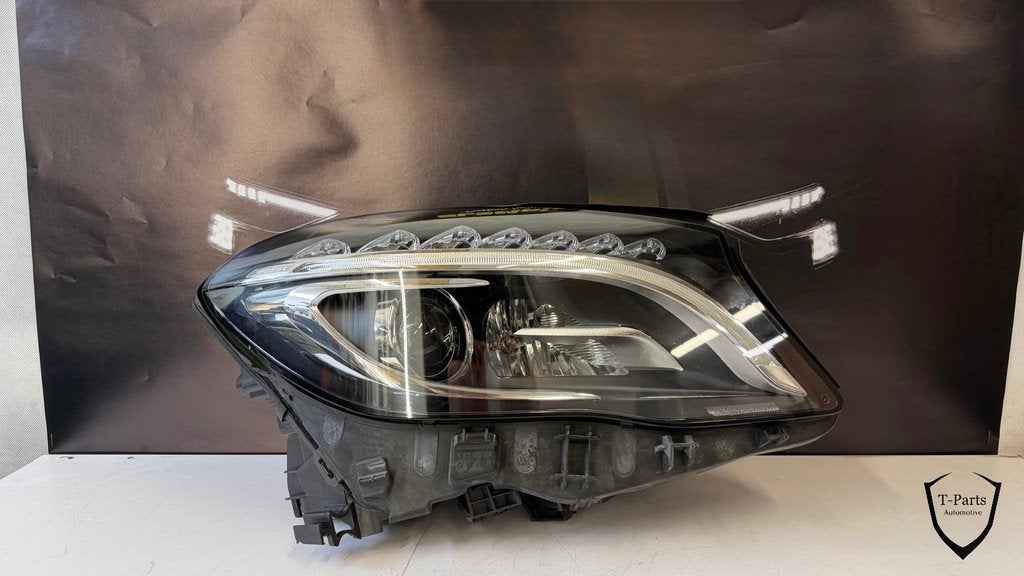 rechts koplamp MERCEDES GLA 156 BI-XENON RICHTINGSVERLICHTIN