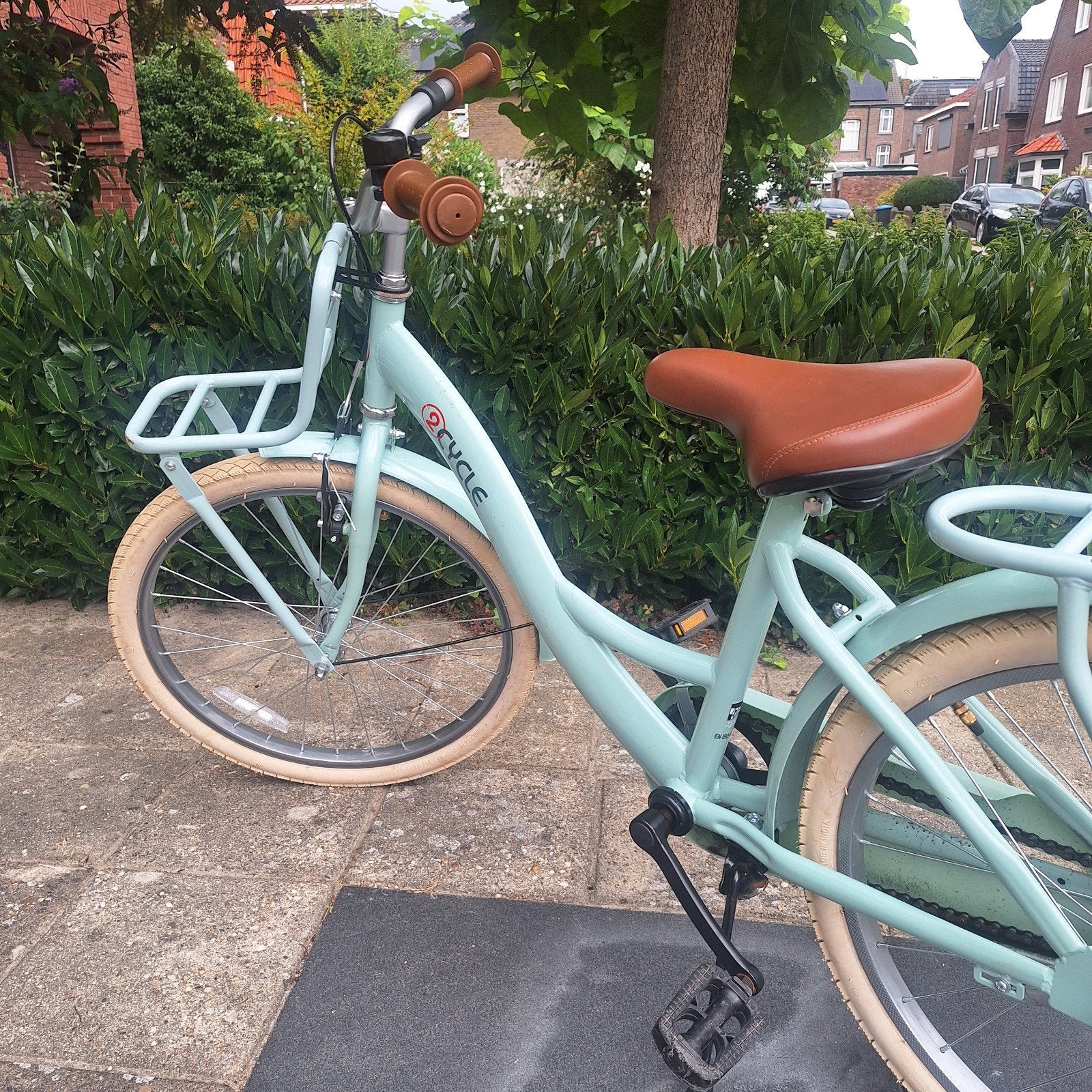 2Cycle Kinderfiets 22 inch - Zo goed als nieuw, Fietsen en Brommers, Ophalen, Zo goed als nieuw, 2Cycle, Terugtraprem