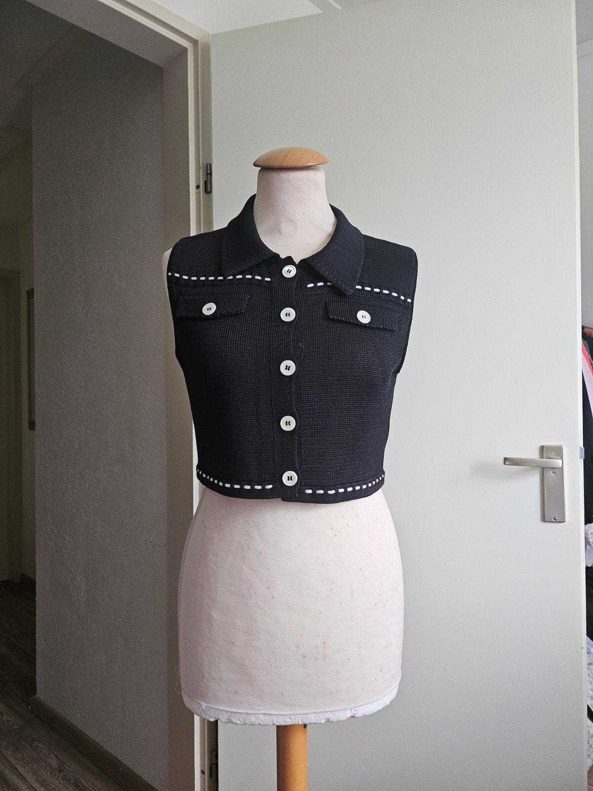 Marc Cain mouwloze top, Marc Cain, Zwart, Ophalen of Verzenden, Zo goed als nieuw