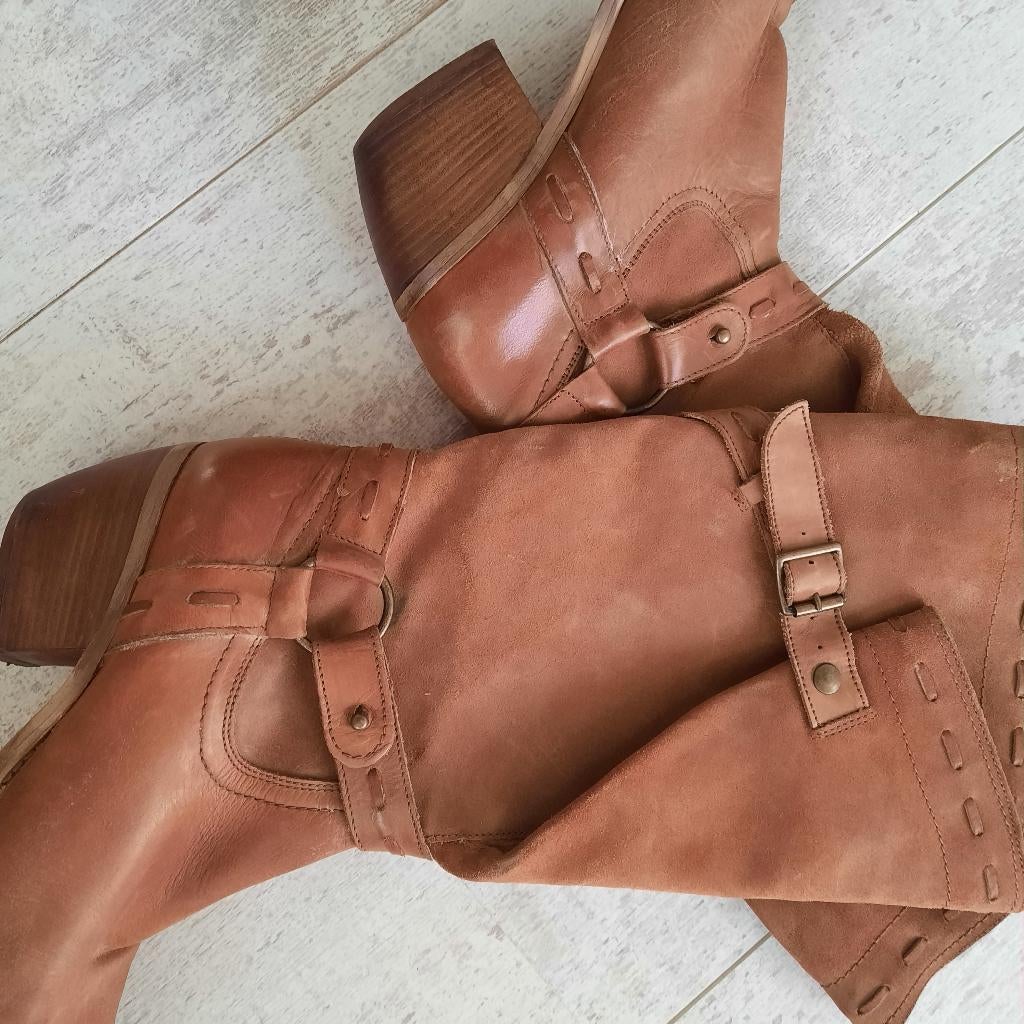 laarzen, Kleding | Dames, Schoenen, Zo goed als nieuw, Hoge laarzen, Zwart, Ophalen of Verzenden