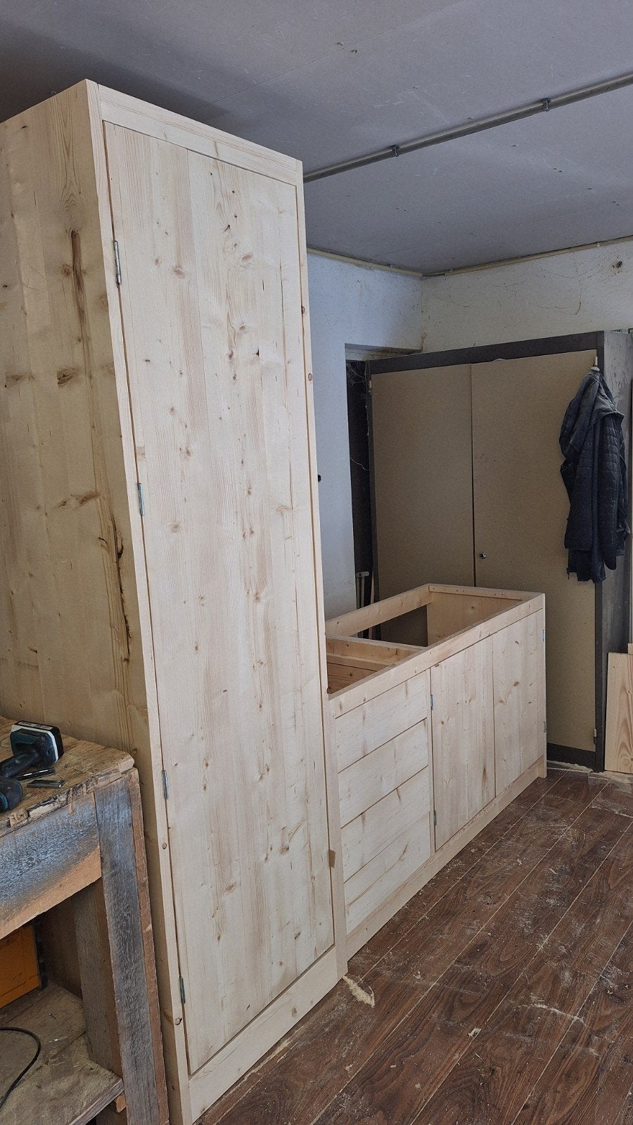 keukenblok van terug gedroogd en geschaafd hout, Ophalen of Verzenden, Nieuw