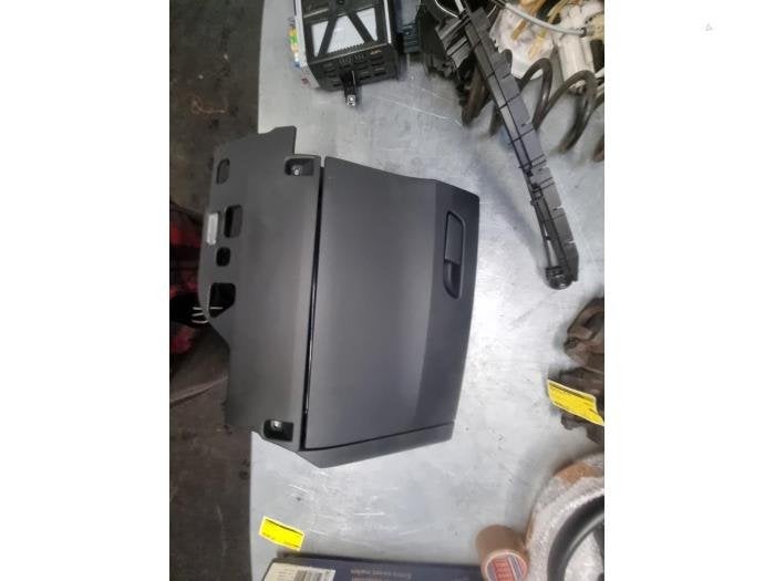 Dashboardkastje van een Audi S4, Auto-onderdelen, Gebruikt, -, -, -