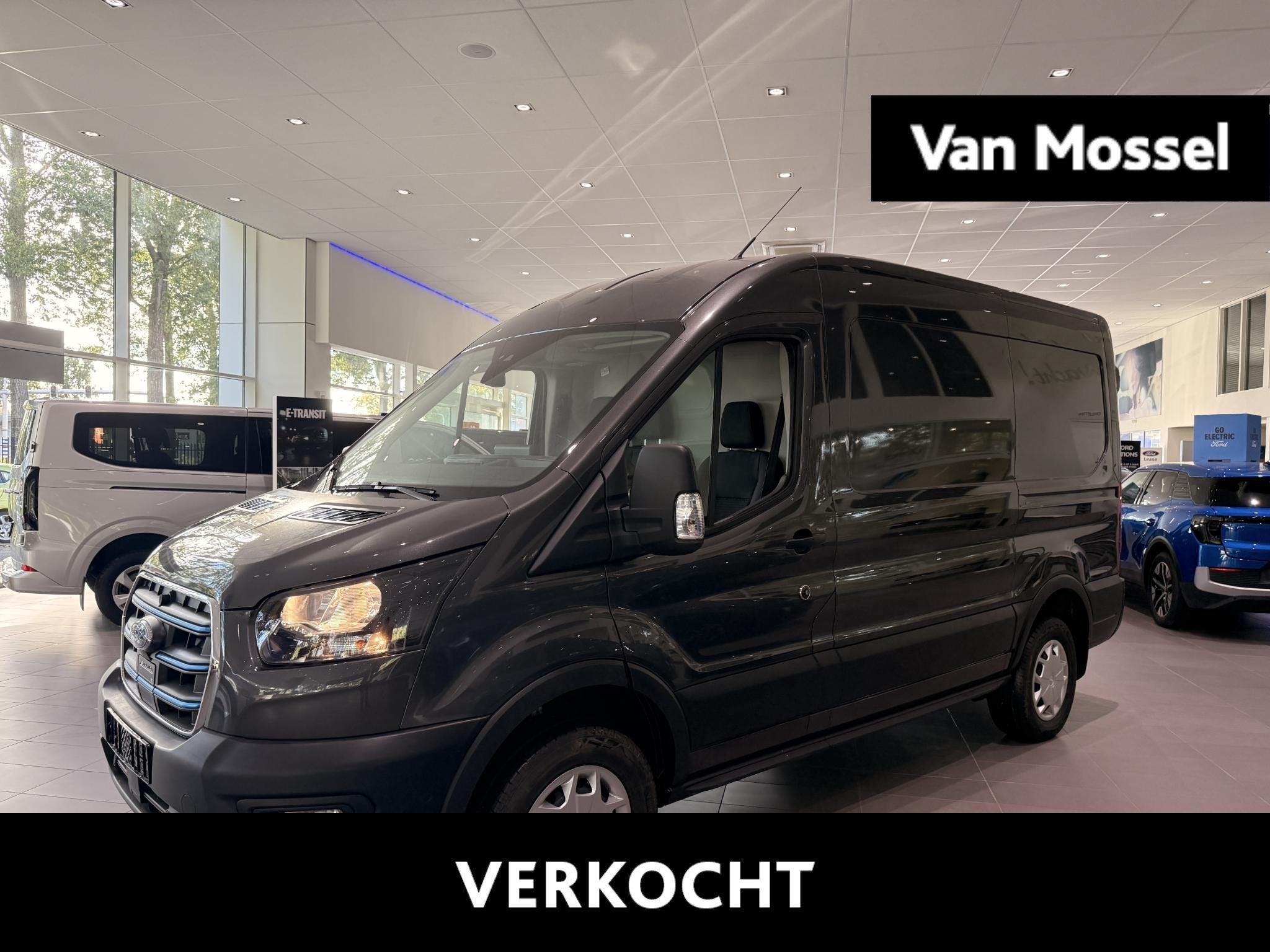 Ford E-Transit 350 L2H2 Trend 68 kWh 25KM auto niet gebruikt, 12 maanden, Gebruikt, Origineel Nederlands, Ford