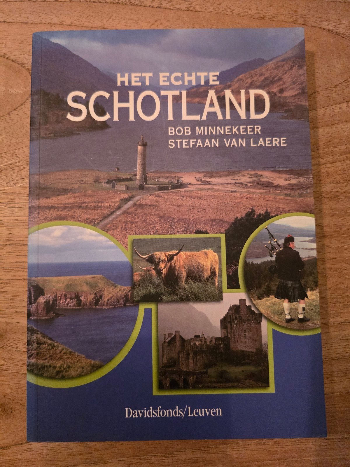 Het Echte Schotland -  Bob Minnekeer & Stefaan van Laere, Overige merken, Europa, Ophalen of Verzenden, Zo goed als nieuw