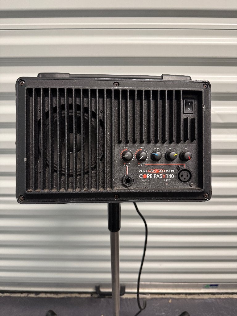 Galaxy Audio Powered Monitor, Ophalen of Verzenden, Zo goed als nieuw, Minder dan 500 watt, Monitor(versterker)