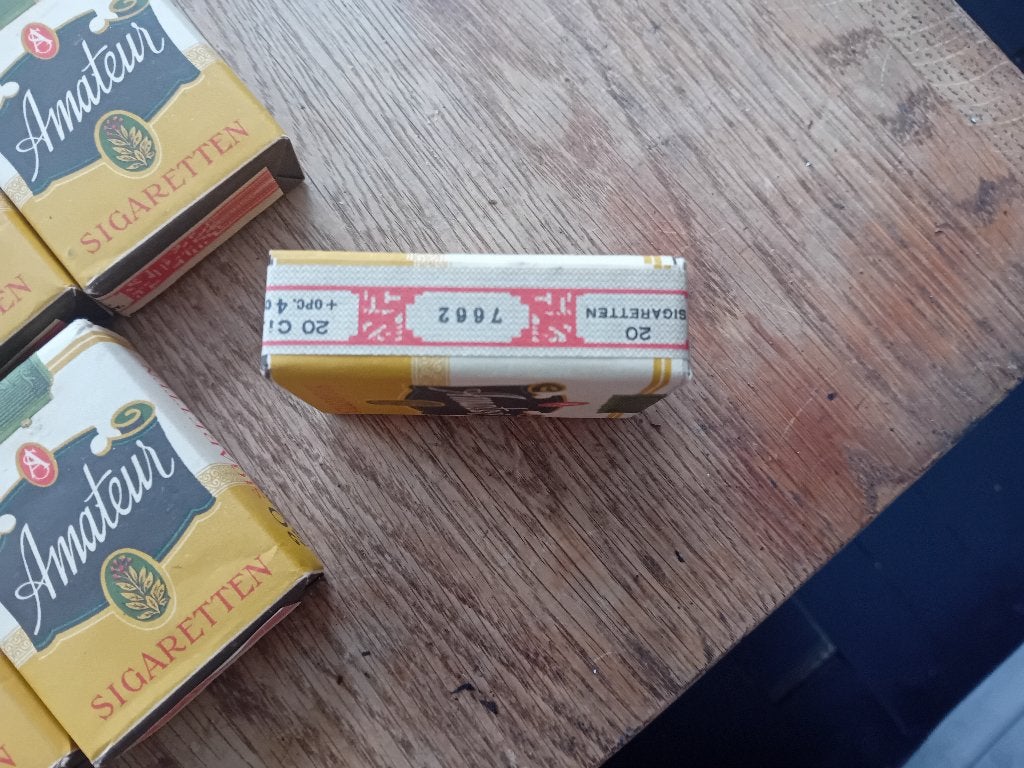 Sigaretten  uit oorlogstijd  z.g.a.n, Ophalen of Verzenden, Landmacht, Nederland, Overige typen