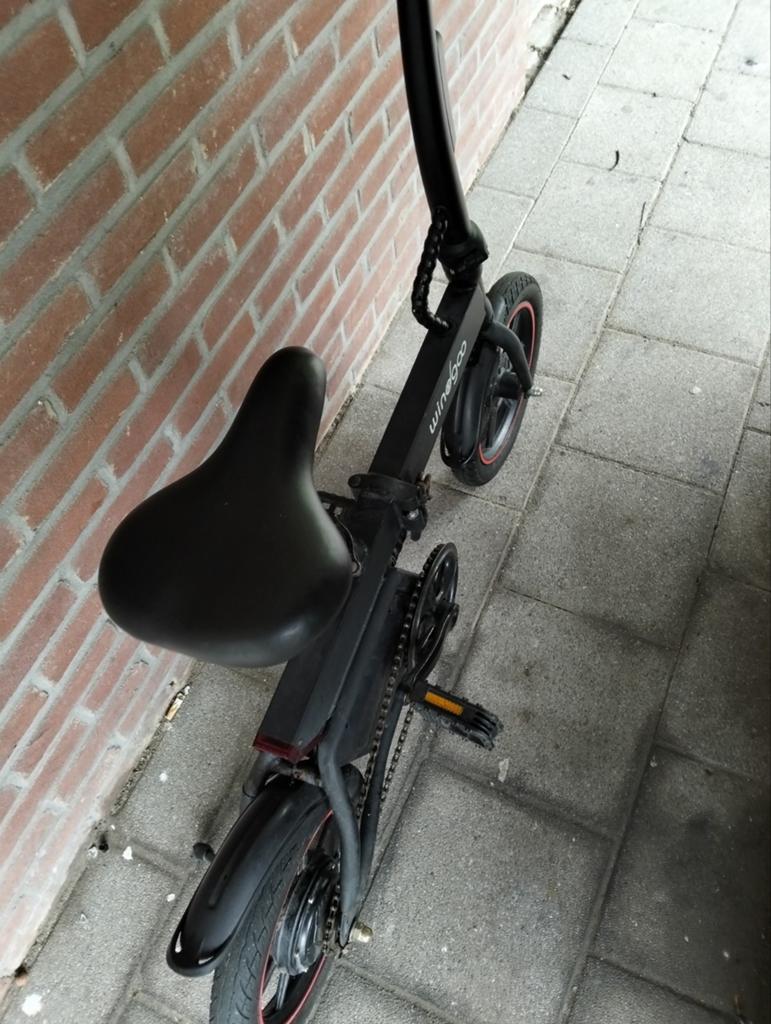 Windgoo b20 met gashendel, Fietsen en Brommers, Elektrische fietsen, Gebruikt, 47 tot 51 cm, 30 tot 50 km per accu, Ophalen