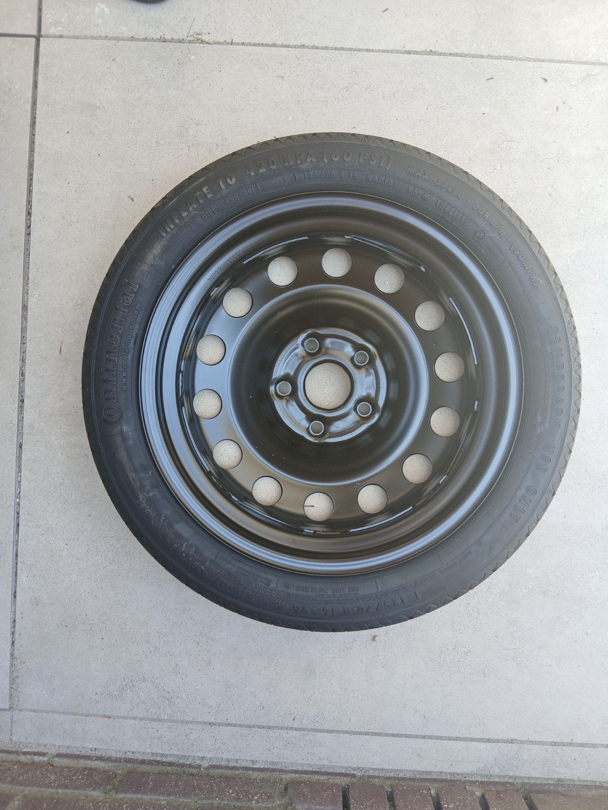 VW Golf thuiskomer 16 inch met gereedschapset, Ophalen, 16 inch, Banden en Velgen, Nieuw