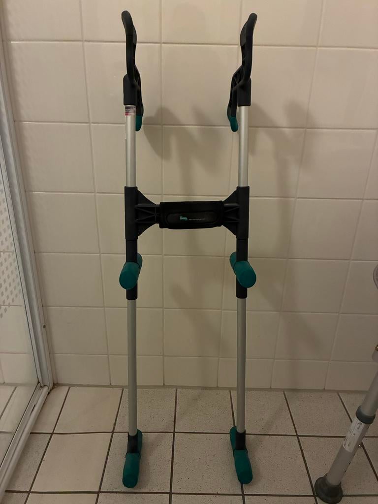 Handylegs | Steunkousen Aan- en Uittrekhulp, Diversen, Verpleegmiddelen, Ophalen of Verzenden, Zo goed als nieuw