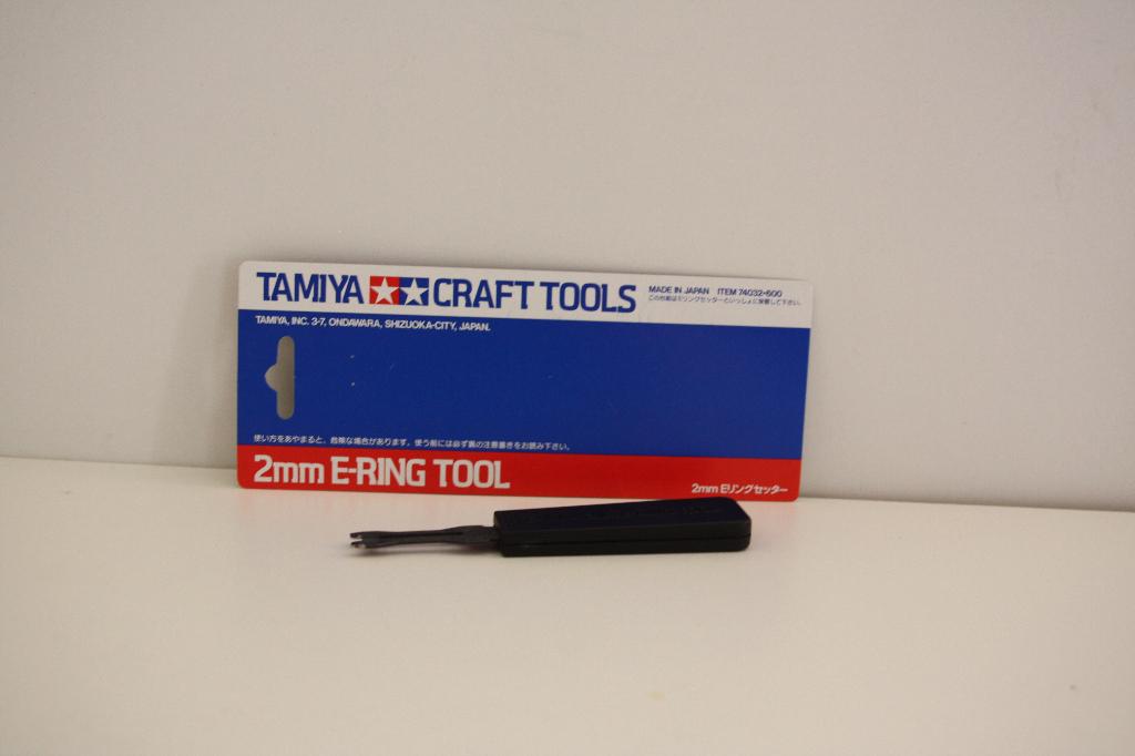 Tamiya Craft tool 2 mm E-ring met gebruiksaanwijzing., Ophalen of Verzenden, Zo goed als nieuw, Groter dan 1:32