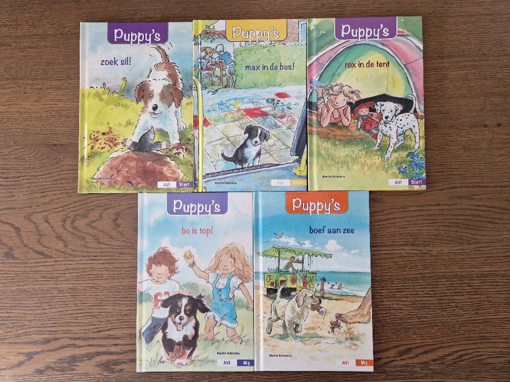 AVI 5 boekjes - serie Puppy’s, hardcover, Boeken, Ophalen of Verzenden, Gelezen, Fictie algemeen
