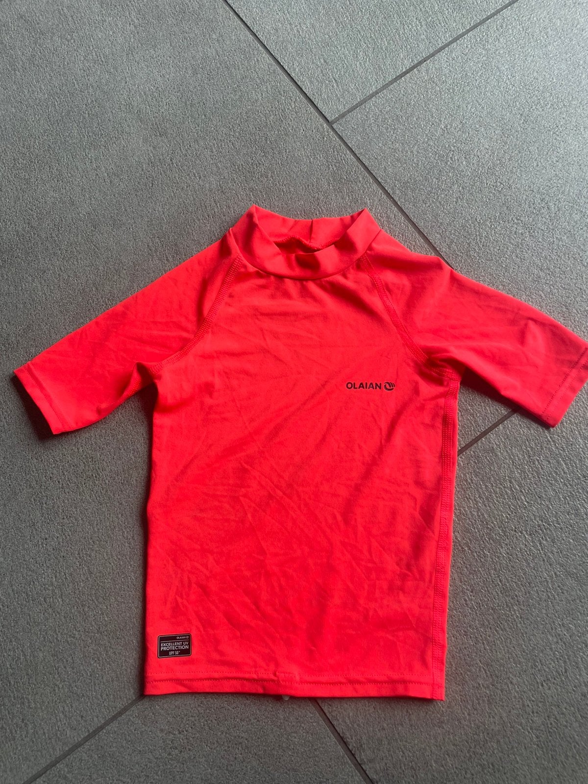 Uv zwem t-shirt maat 92, Kinderen en Baby's, Kinderkleding | Maat 92, Ophalen of Verzenden, Zo goed als nieuw, Jongen of Meisje
