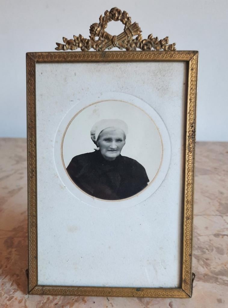 Fotolijst staand antiek metaal 11x17 cm, Ophalen of Verzenden