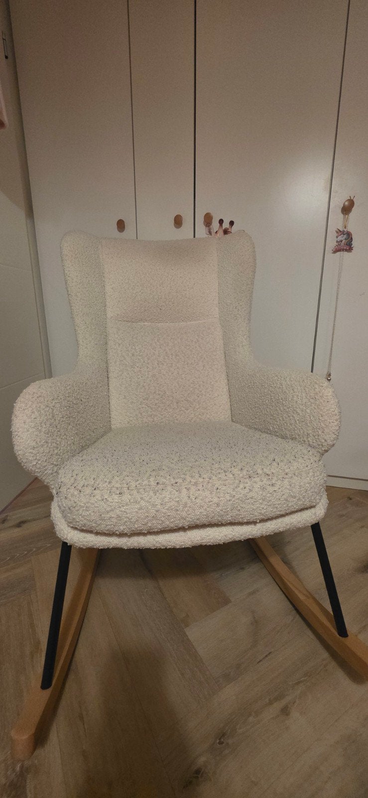 Comfortabele schommelstoel - Crème teddy stof, Ophalen, Overige kleuren, Modern, Scandinavisch, Hout