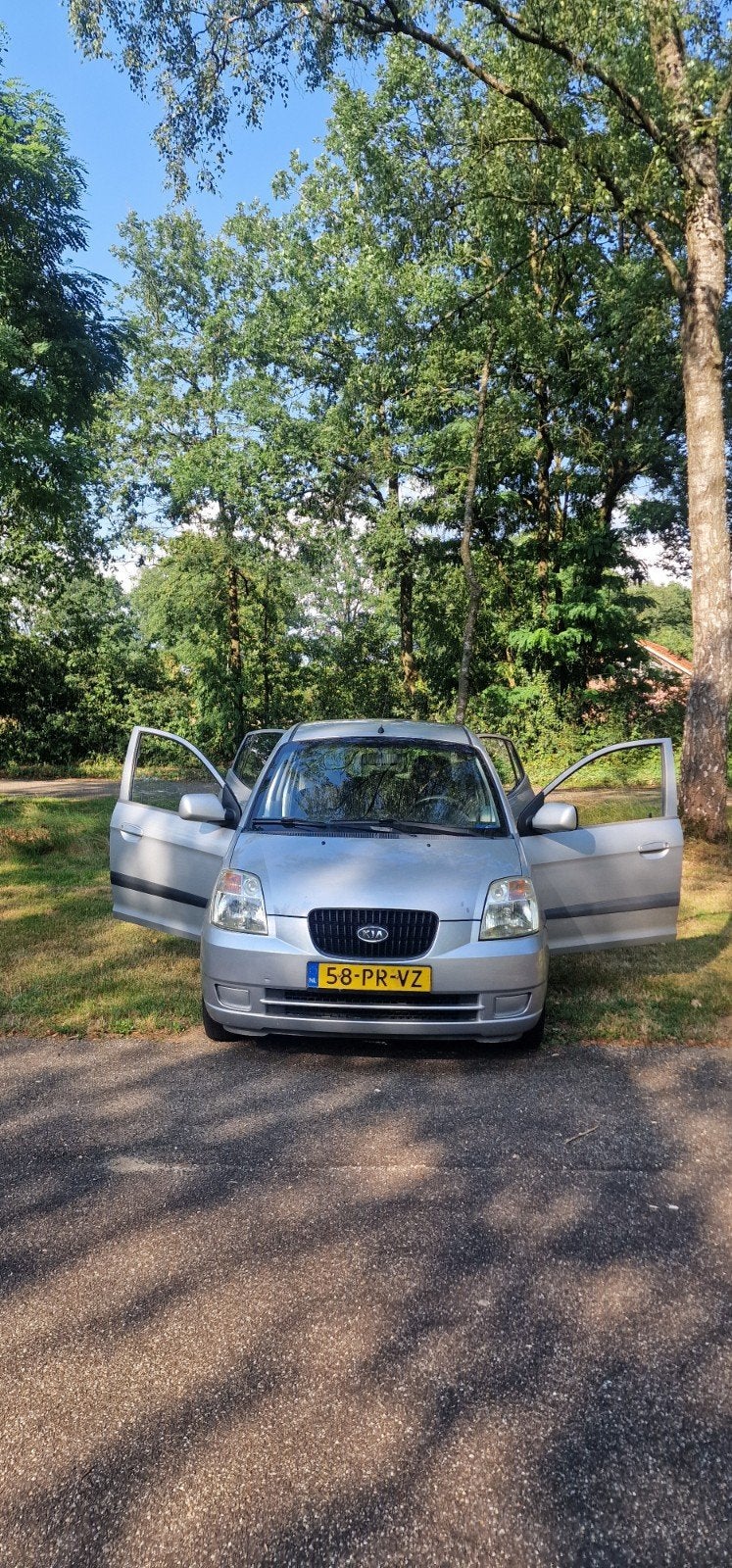Kia Picanto 1.0 2004 Grijs, Voorwielaandrijving, 836 kg, 31 €/maand, 4 cilinders
