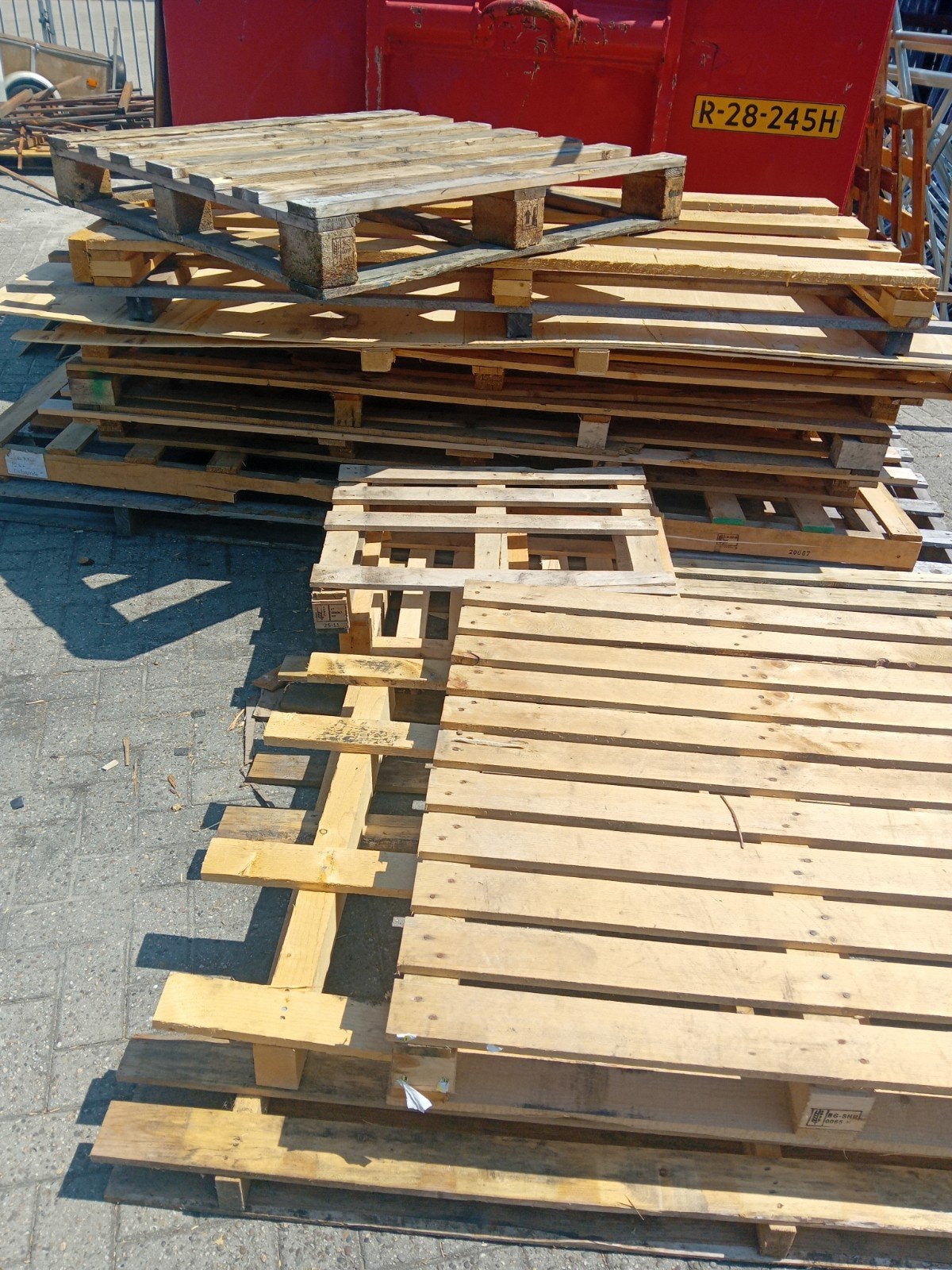 GRATIS Partij oude pallets brandhout vuurkorf hout, Gebruikt, Ophalen of Verzenden, Pallet, Minder dan 200 cm