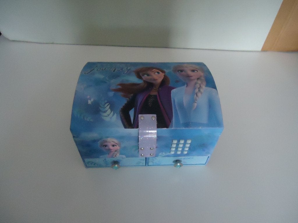 Frozen 2 sieradendoos met code en muziek, Ophalen of Verzenden, Zo goed als nieuw, Overige kleuren, Hardcase