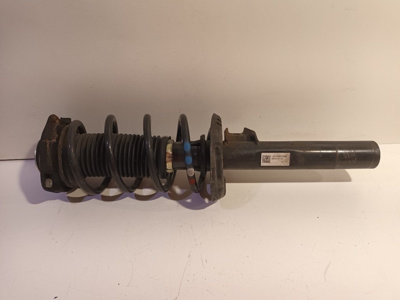 Veerpoot links voor Audi A3, Onderdelen@venauto.nl, Van der Ven Autorecycling B.V., Gebruikt, Ettenseweg 76, 4706 PB Roosendaal, The Netherlands