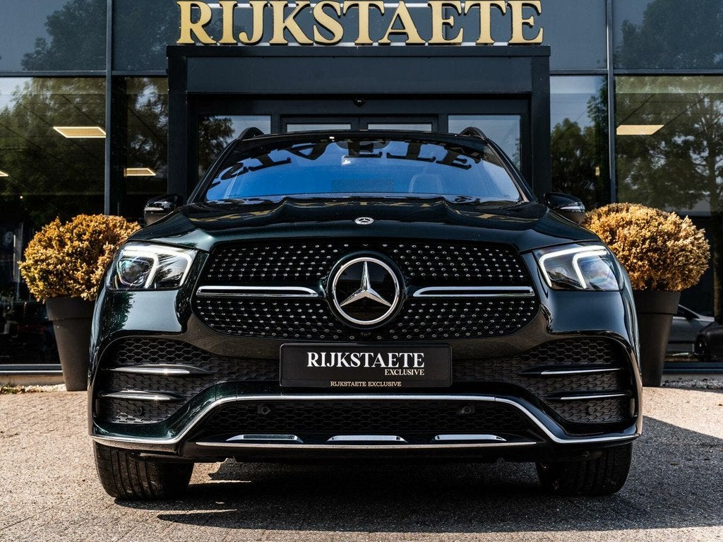 Mercedes GLE-klasse 350 e 4MATIC AMG|PANO|MASSAGE|TREKHAAK, Auto's, Automaat, Gebruikt, 4 cilinders, GLE