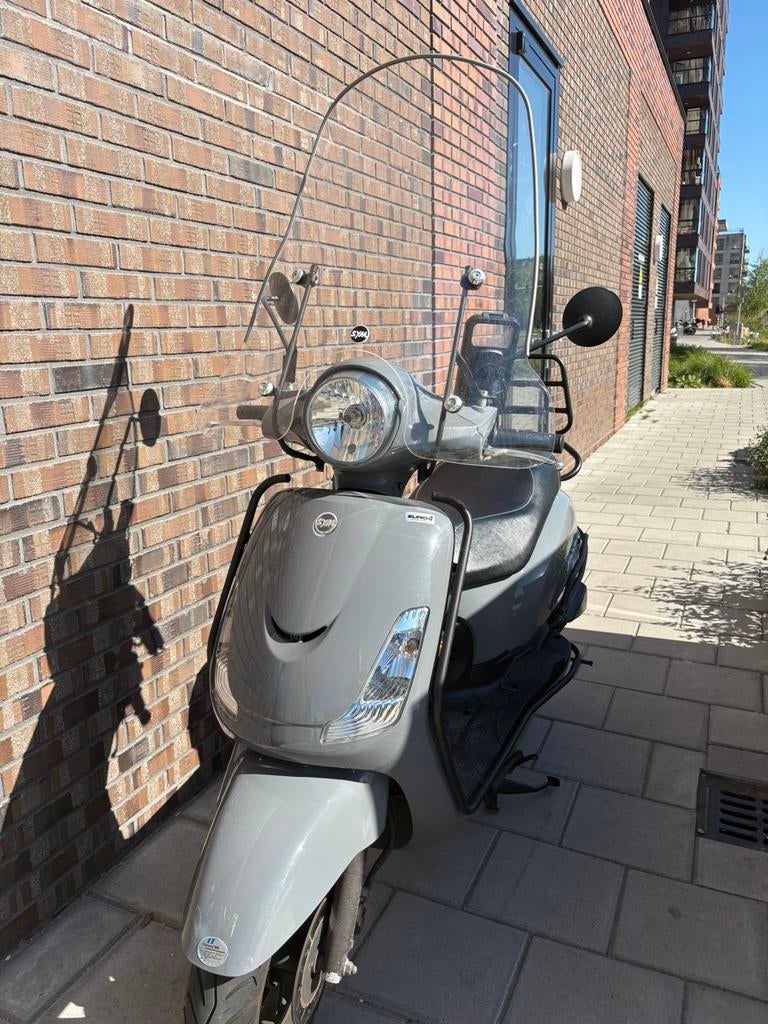 SYM Fiddle II, Fietsen en Brommers, Scooters | SYM, Zo goed als nieuw, Fiddle, Maximaal 45 km/u, Benzine, Ophalen