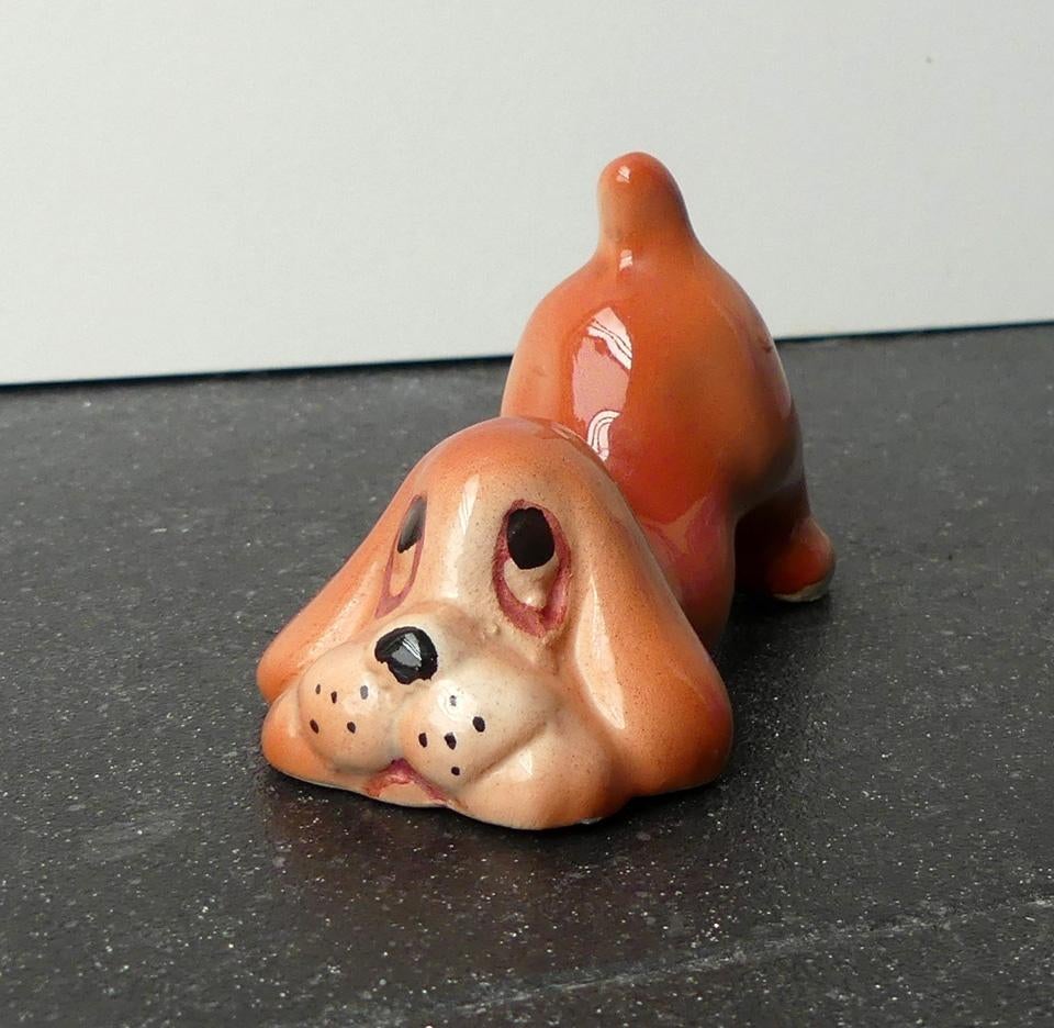 Vintage beeldje hond speelboog hondenbeeldje hond, Ophalen of Verzenden, Gebruikt, Dier