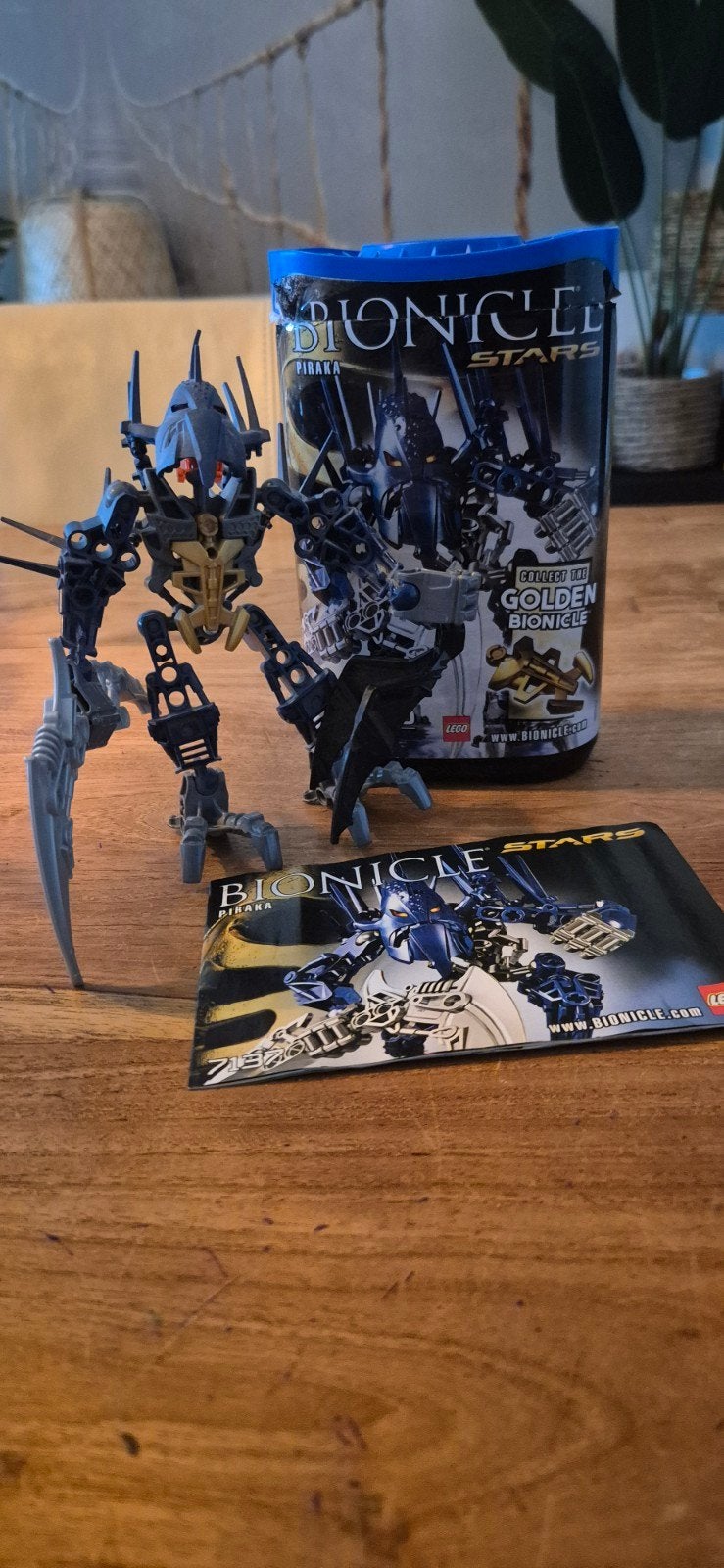 Lego Bionicle 8949 Kirop en 7137 Piraka, Ophalen of Verzenden, Zo goed als nieuw
