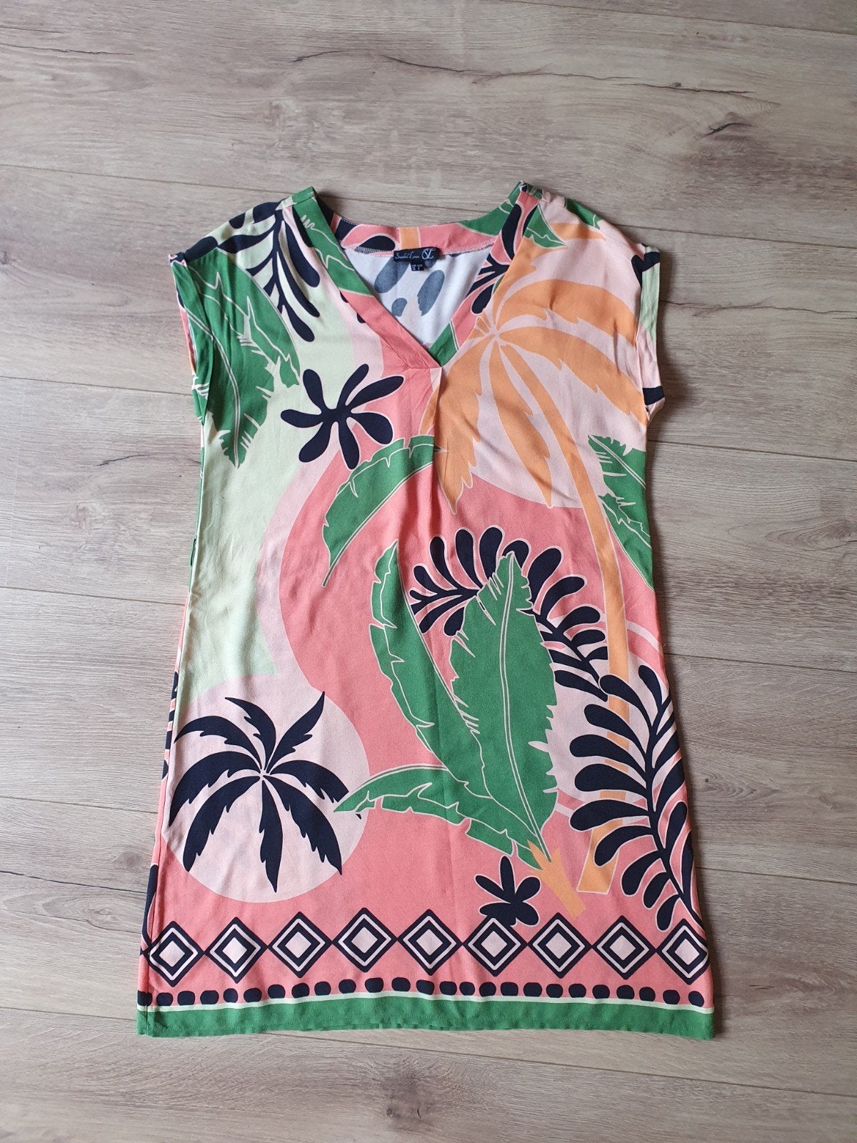 Zomerse jurk met tropische print - Smashed Lemon, Kleding | Dames, Jurken, Maat 38/40 (M), Meerkleurig, Ophalen of Verzenden, Zo goed als nieuw