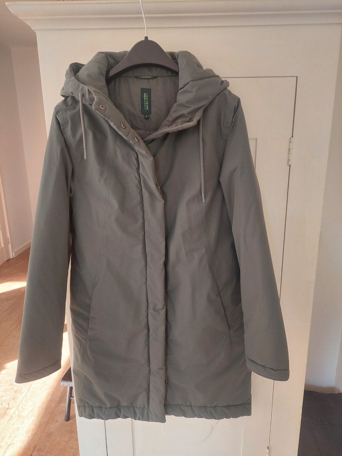 zo goed als nieuw winterjas langerchen, Kleding | Dames, Ophalen of Verzenden, Zo goed als nieuw