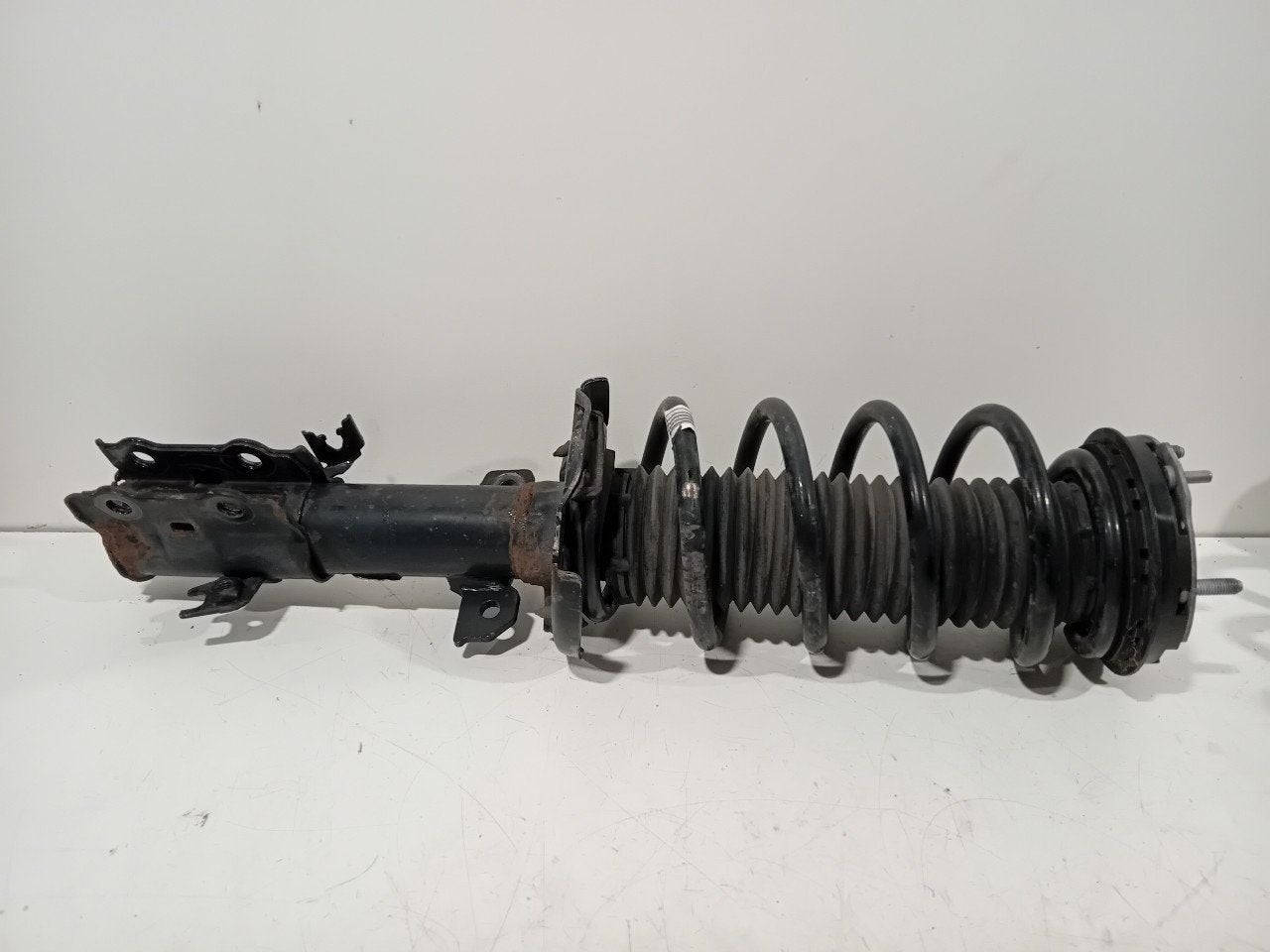 Veerpoot rechts voor Ford Fiesta, Onderdelen@venauto.nl, Van der Ven Autorecycling B.V., Gebruikt, Ettenseweg 76, 4706 PB Roosendaal, The Netherlands