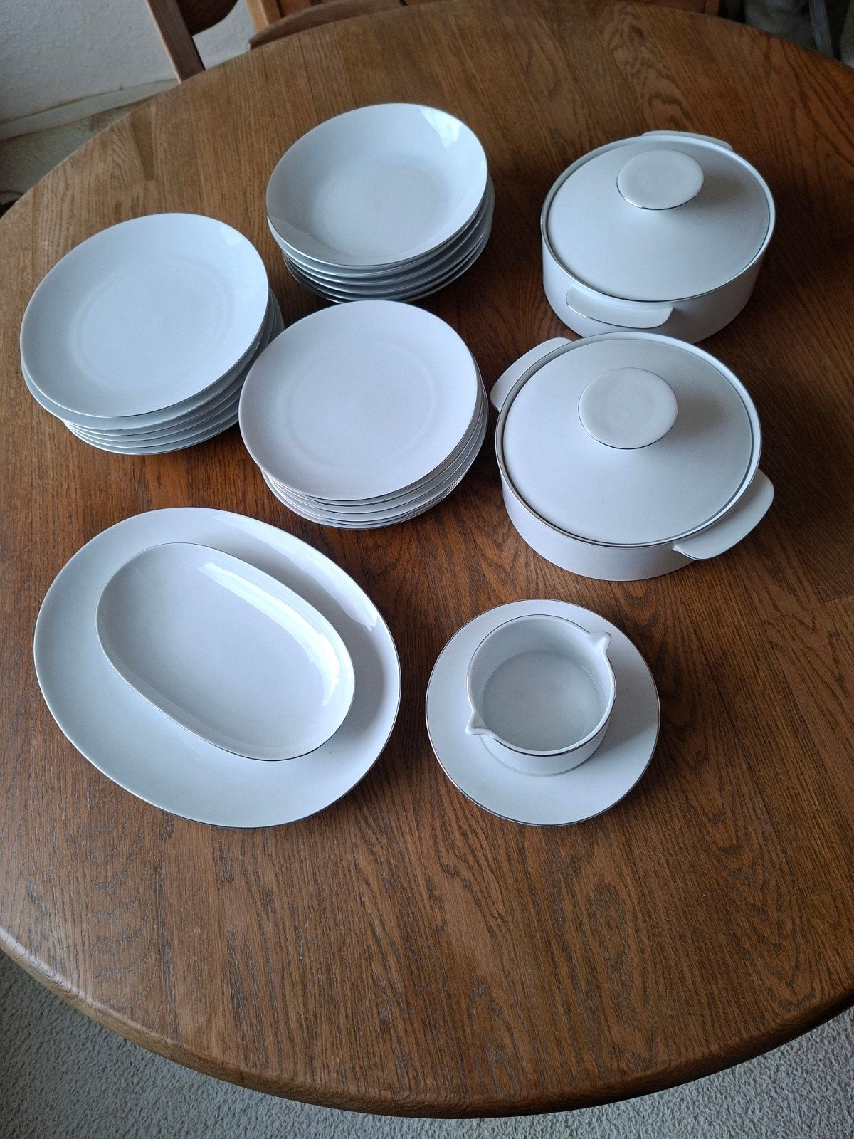 Prachtig 23-delig servies uit de Thomas Medaillon serie, Ophalen, Zo goed als nieuw, Bord(en), Overige stijlen