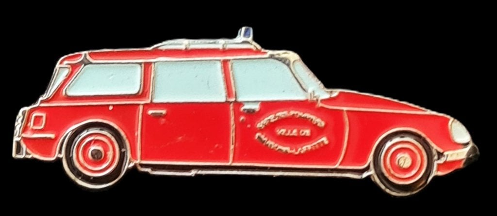 Citroën DS pinhulpverlenerswagen-rood, Verzenden, Nieuw, Transport, Speldje of Pin