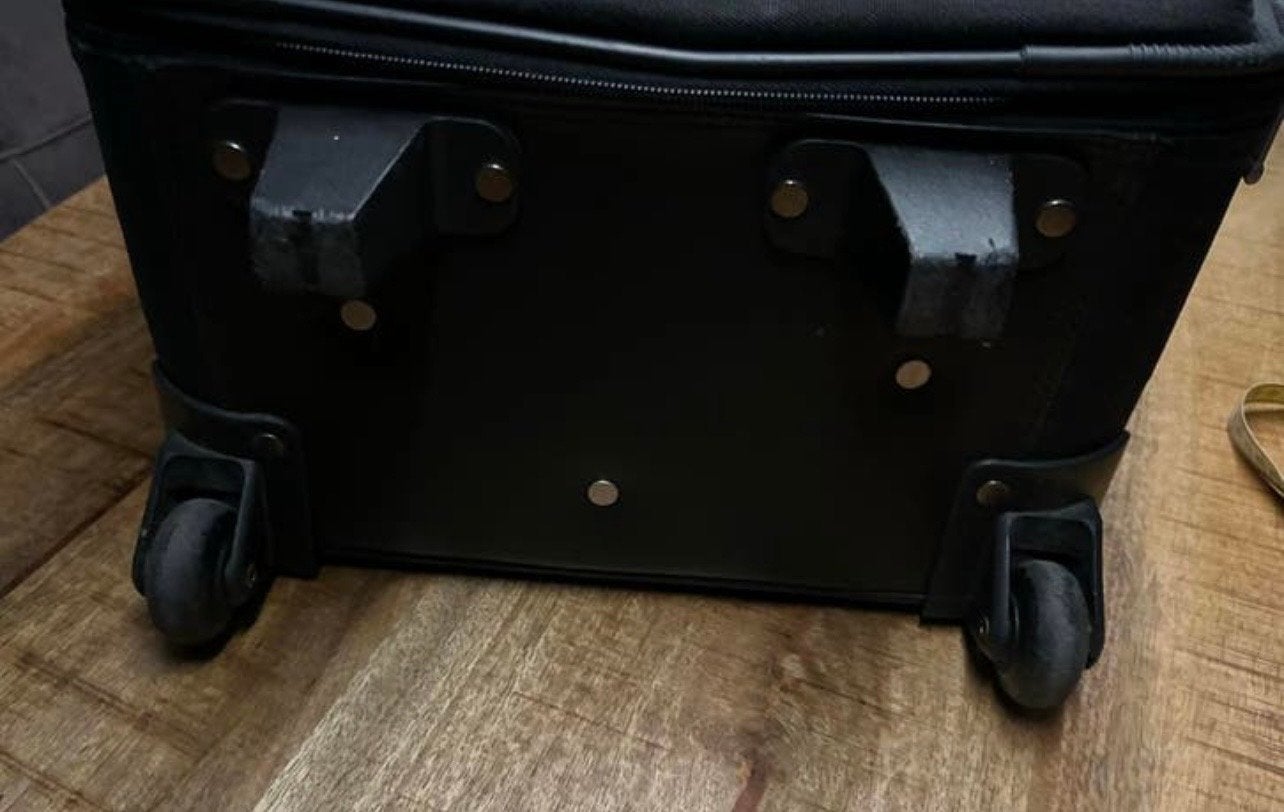 Nieuwe trolley koffer - Ideaal voor korte reizen, Ophalen, 40 tot 60 cm, 20 tot 30 cm, Zwart