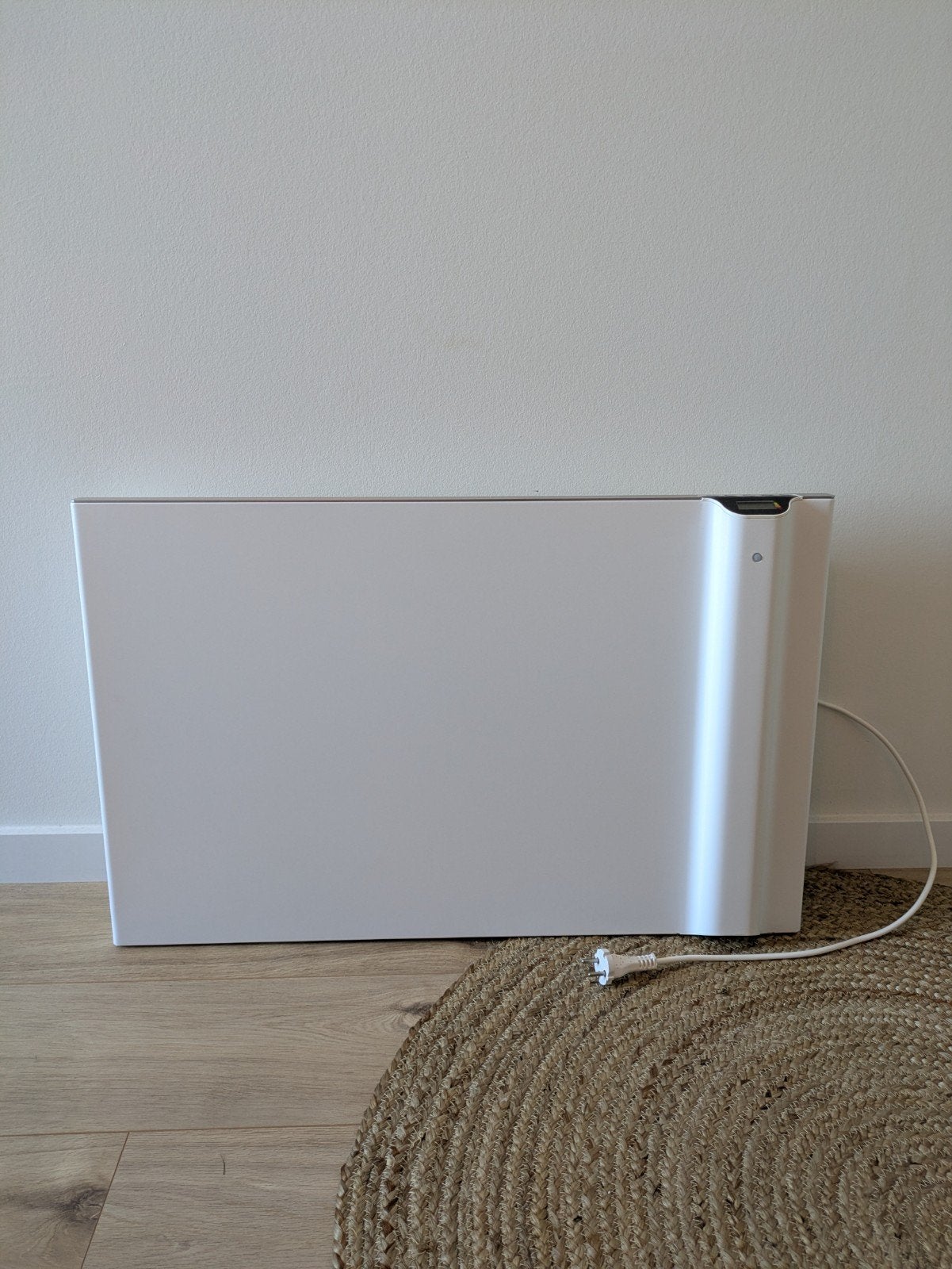 2x Radialight KLIMA 10 elektrische radiator (1000W), Doe-het-zelf en Verbouw, Verwarming en Radiatoren, Ophalen, 30 tot 80 cm