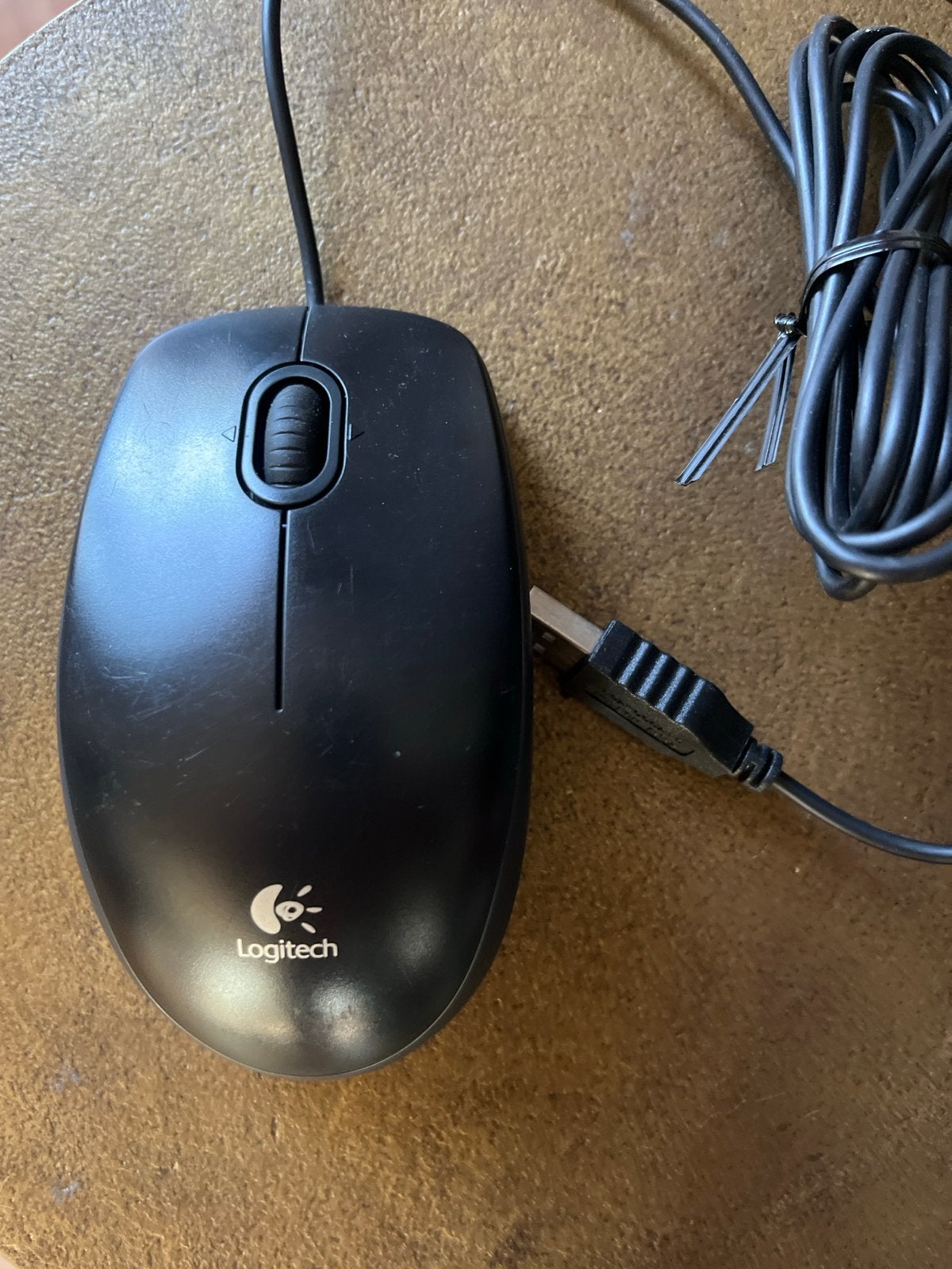 Logitech bedrade muis - Zwart, USB-aansluiting, Computers en Software, Muizen, Verzenden, Gebruikt, Bedraad, Muis