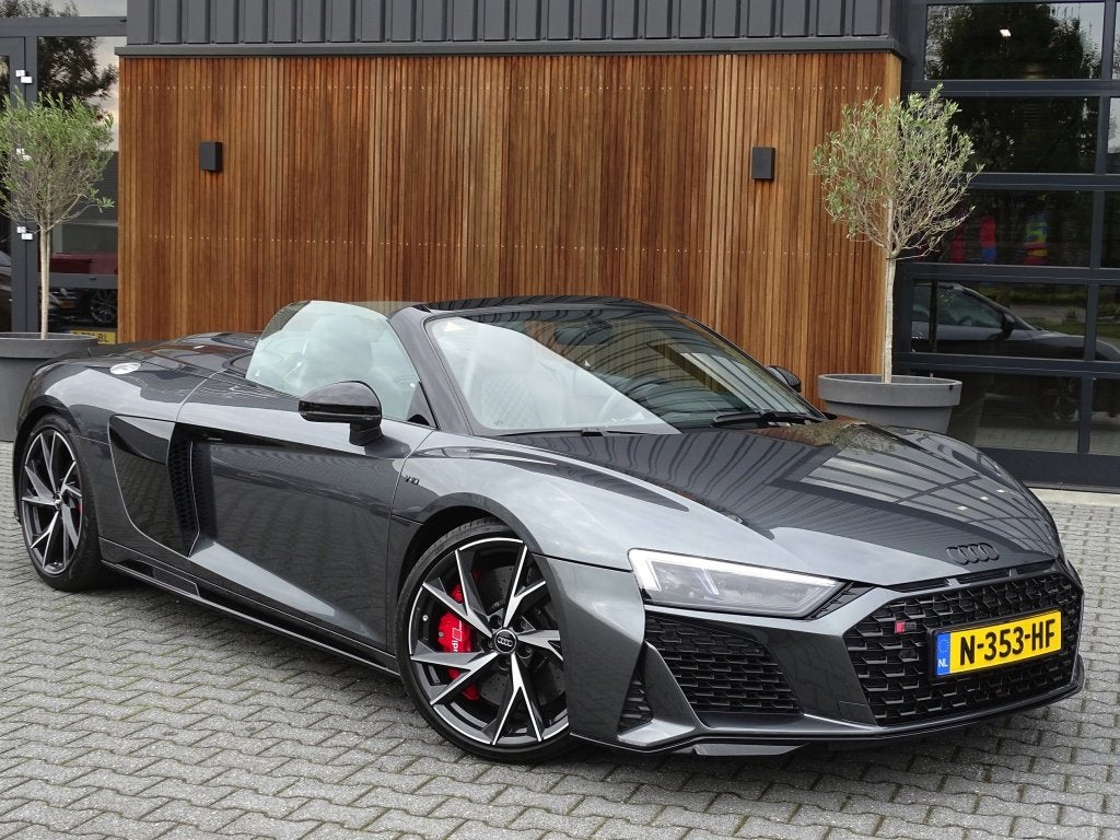 Audi R8 Spyder 5.2 V10 622PK quattro Performance / Carbon /, Automaat, Gebruikt, 5204 cc, Leder