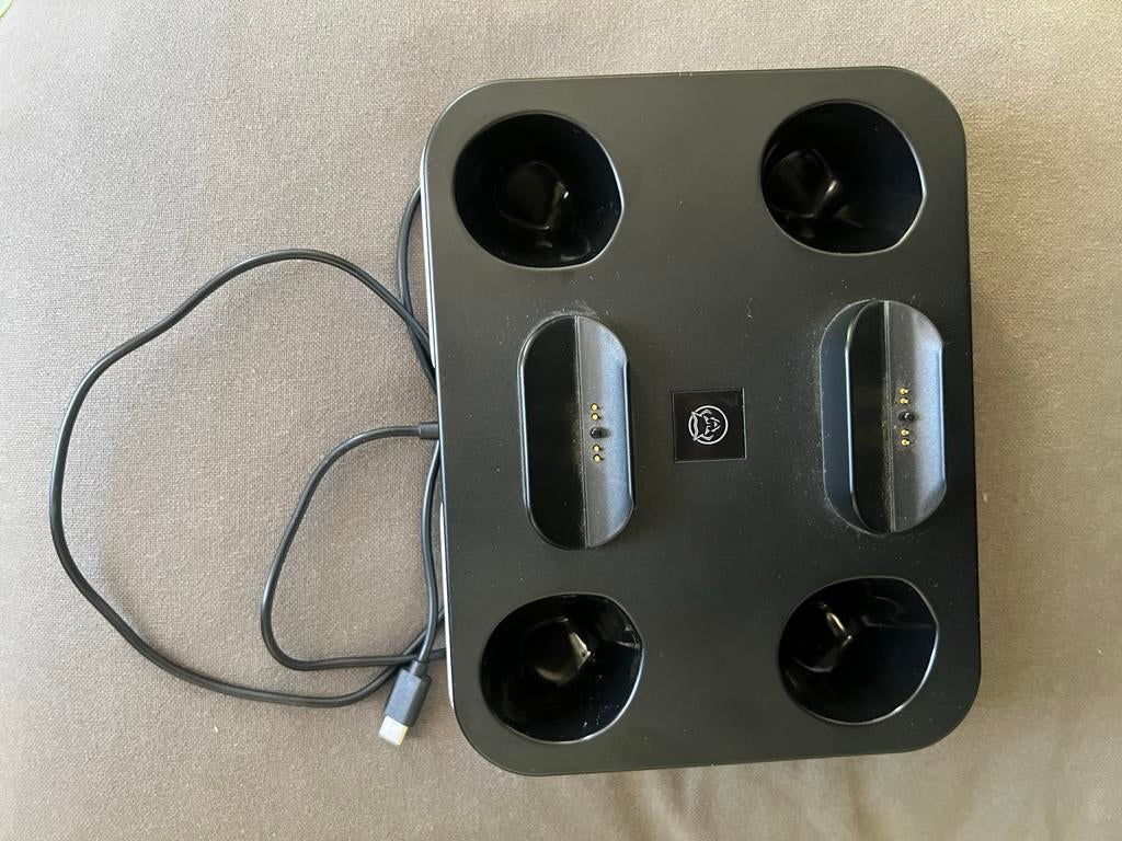 Oplaadstation voor PS5 DualSense controllers, Spelcomputers en Games, Spelcomputers | Sony PlayStation 5, Zo goed als nieuw, Ophalen of Verzenden