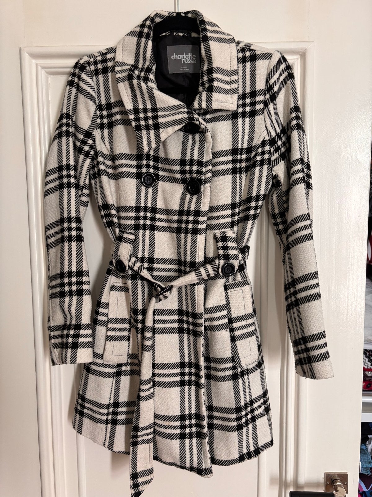 Charlotte Russe geruite jas met riem - Maat S, Ophalen of Verzenden, Zo goed als nieuw, Maat 36 (S), Zwart
