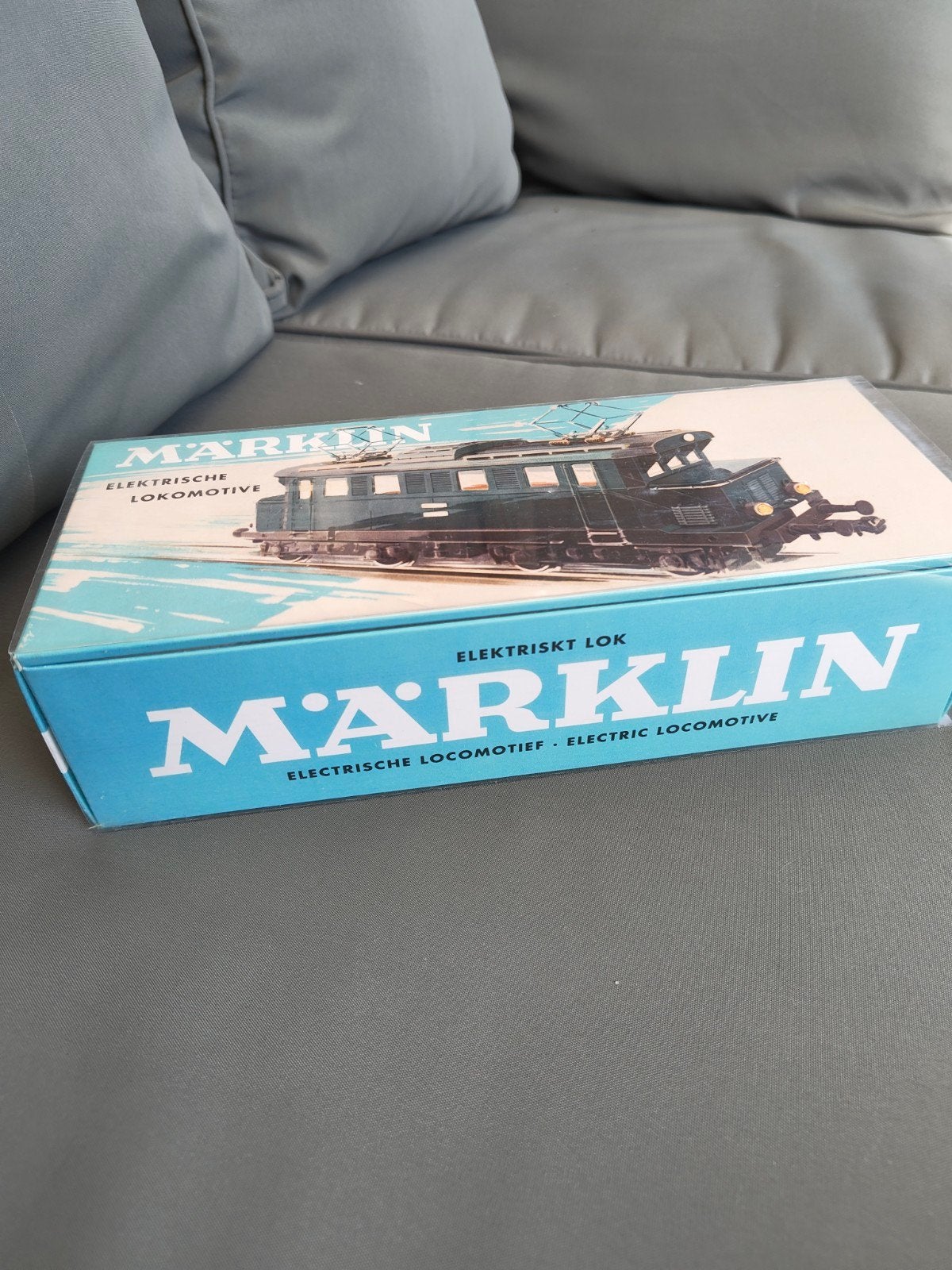 Märklin 30111 Elektrische Locomotief E44 024 - Nieuw, Wisselstroom, Locomotief, Nieuw, Ophalen of Verzenden